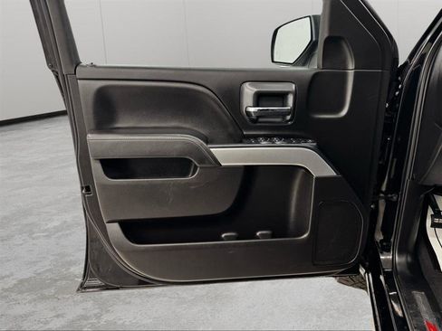 Used 2019 Chevrolet Silverado 1500 LT w/ All Star Edition AWD/4WD image 9
