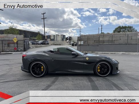 Used 2020 Ferrari Portofino image 13