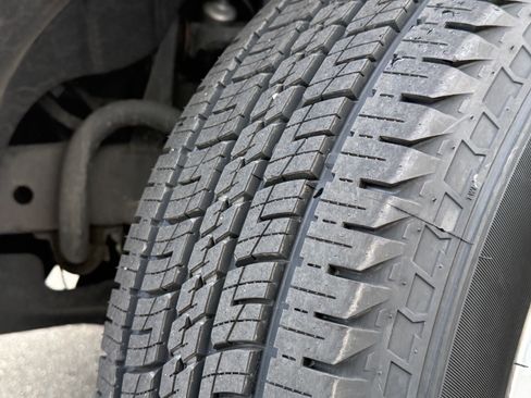 Used 2022 Chevrolet Colorado LT w/ Fleet Safety Package image 27