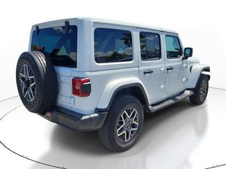 Used 2024 Jeep Wrangler Sahara video 2