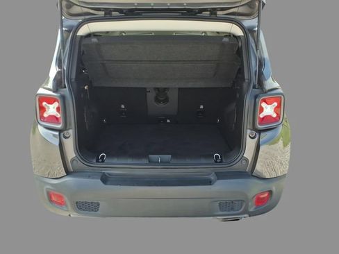 Used 2021 Jeep Renegade Limited AWD/4WD image 11