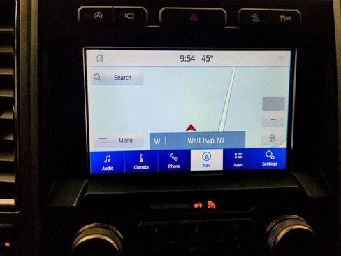 Used 2019 Ford F150 Raptor w/ Equipment Group 802A Luxury image 19