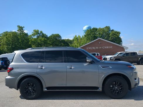 Used 2023 Nissan Armada SV w/ Cargo Package RWD image 2