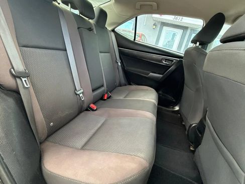 Used 2017 Toyota Corolla LE FWD image 17
