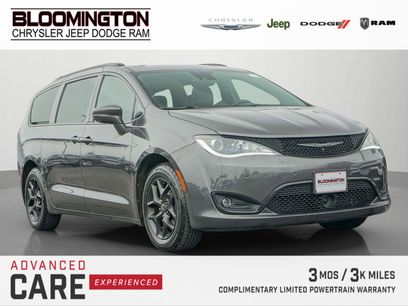 Used 2018 Chrysler Pacifica Limited w/ Advanced Safetytec Group