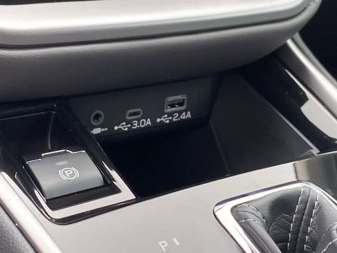 Used 2025 Subaru Outback Onyx Edition image 29