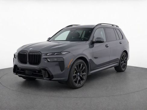 Used 2024 BMW X7 xDrive40i w/ M Sport Package AWD/4WD image 7