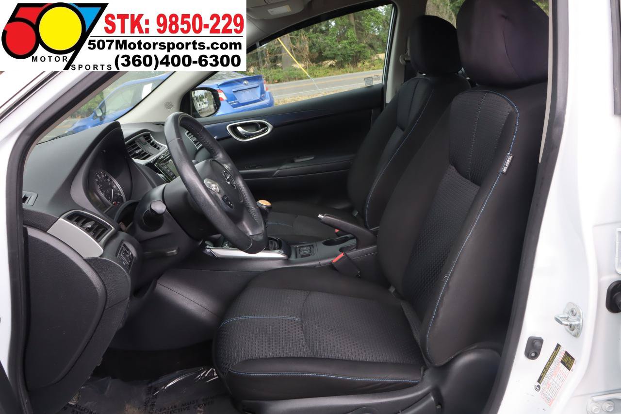 Used 2017 Nissan Sentra SR Turbo w/ SR Midnight Edition FWD image 12