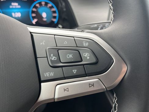 New 2026 Volkswagen Atlas Cross Sport SE image 17