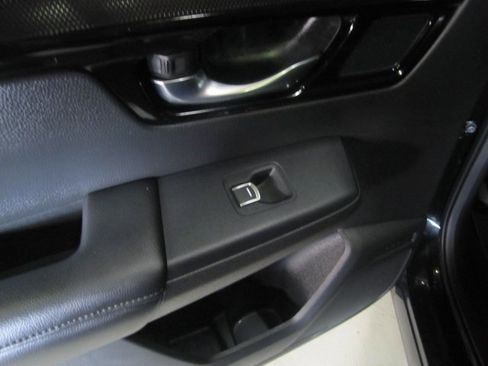 Certified 2025 Honda CR-V EX-L image 13