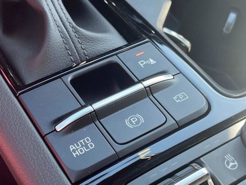 New 2025 Kia K5 EX FWD image 32