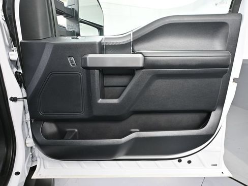 Used 2020 Ford F150 XLT w/ Equipment Group 302A Luxury AWD/4WD image 48
