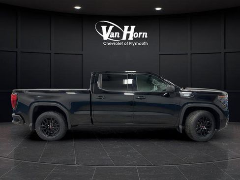Used 2022 GMC Sierra 1500 Elevation w/ Preferred Package AWD/4WD image 8