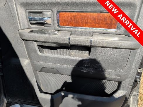 Used 2011 RAM 2500 Laramie w/ Protection Group image 12
