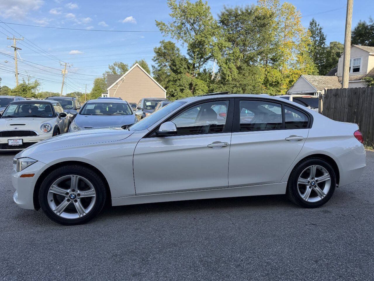 Used 2012 BMW 328i Sedan RWD image 5