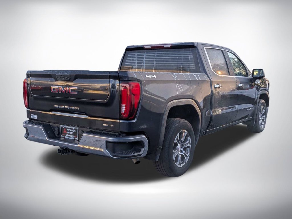 Used 2025 GMC Sierra 1500 SLT AWD/4WD image 4
