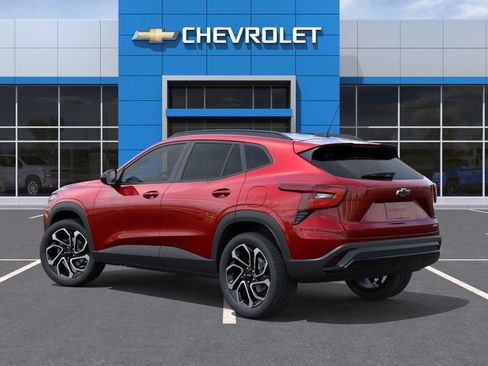 New 2026 Chevrolet Trax RS w/ Sunroof Package FWD image 5