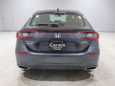 Used 2024 Honda Civic Sport Touring image 3