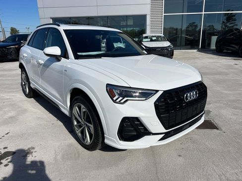 New 2025 Audi Q3 2.0T Premium image 3