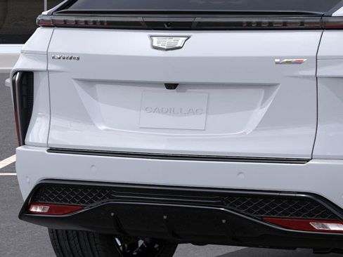 New 2026 Cadillac Lyriq V image 14