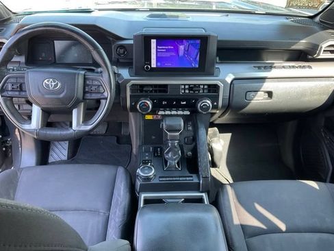 Used 2024 Toyota Tacoma SR5 AWD/4WD image 4