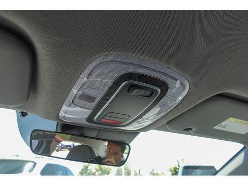 Used 2026 Hyundai Elantra SEL FWD image 29