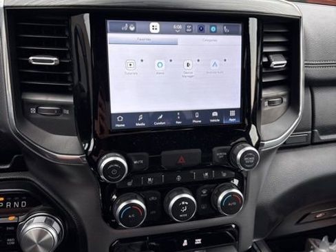 Used 2024 RAM 1500 Laramie image 21