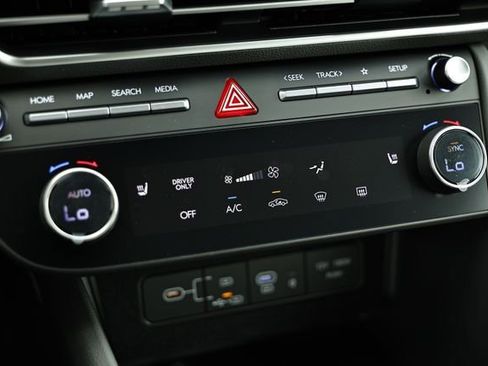 New 2025 Hyundai Sonata SEL image 15