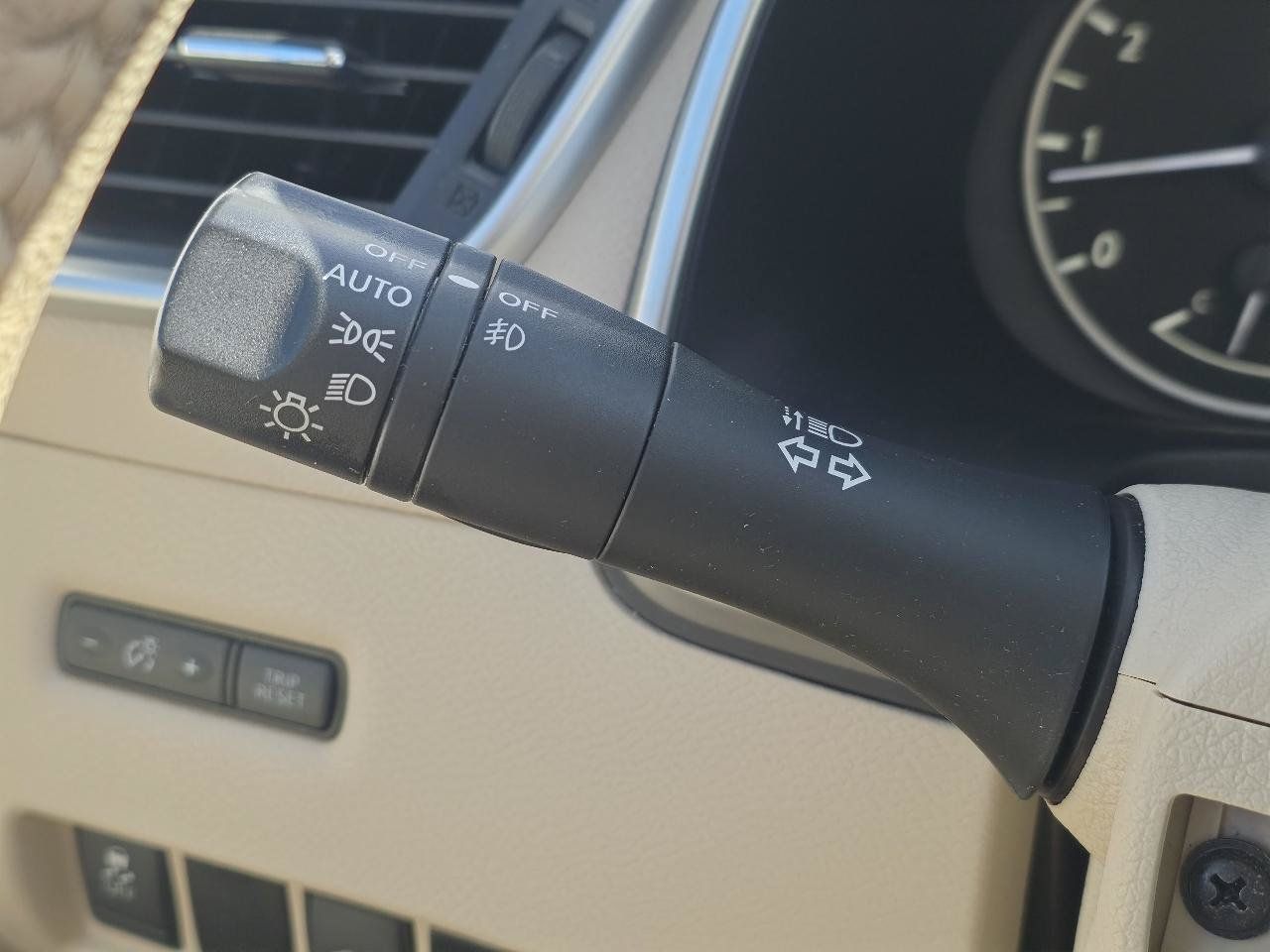Used 2015 Nissan Murano SL w/ SL Technology Package AWD/4WD image 27