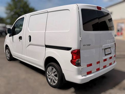 Used 2017 Nissan NV200 SV w/ Back Door Glass Package FWD image 5
