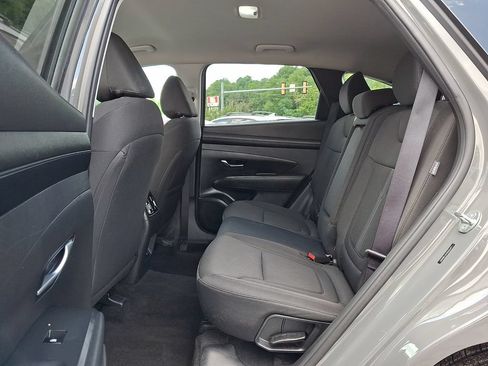 Certified 2025 Hyundai Tucson SEL AWD/4WD image 10