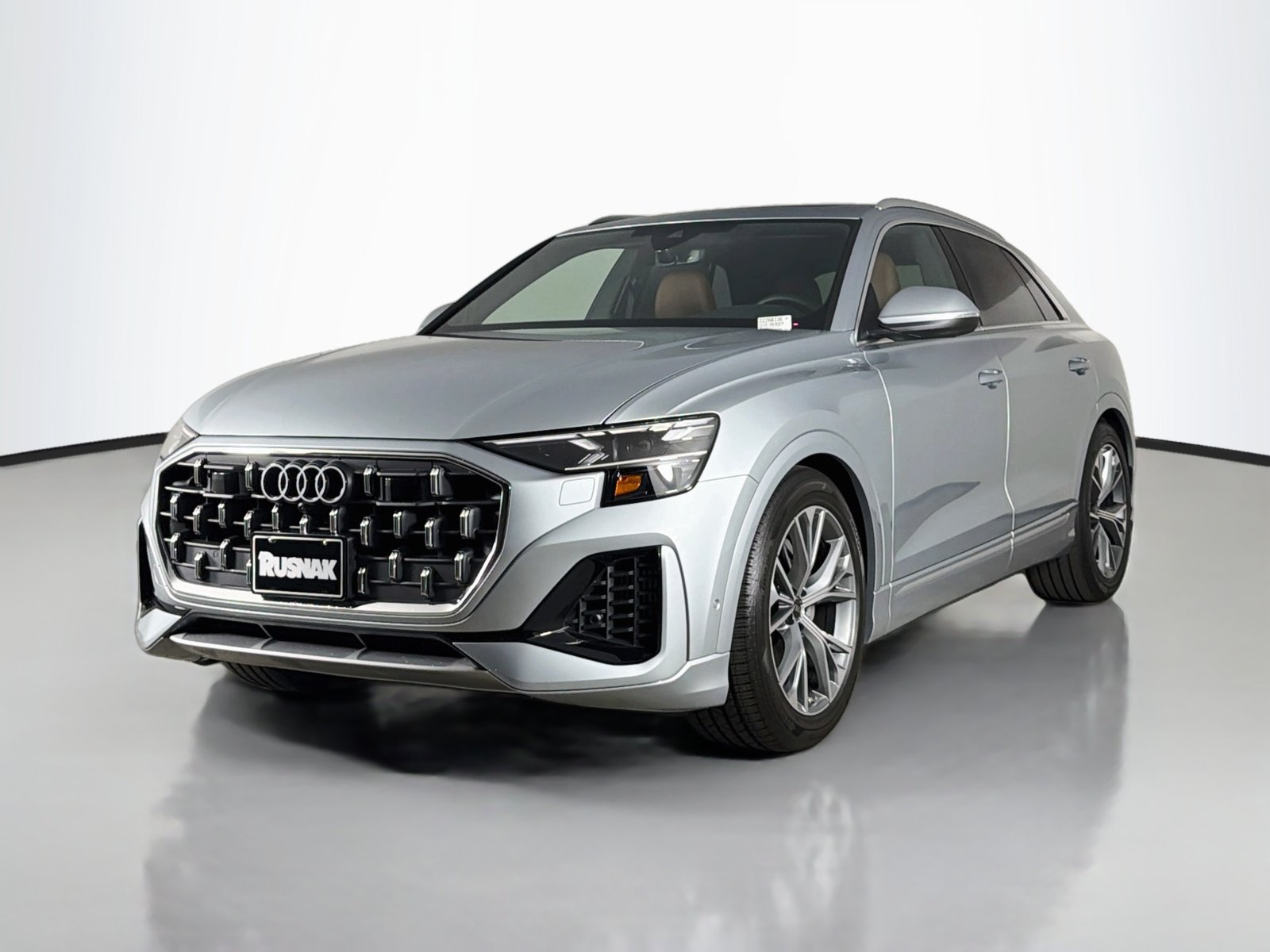 Used 2026 Audi Q8 Premium Plus AWD/4WD image 3