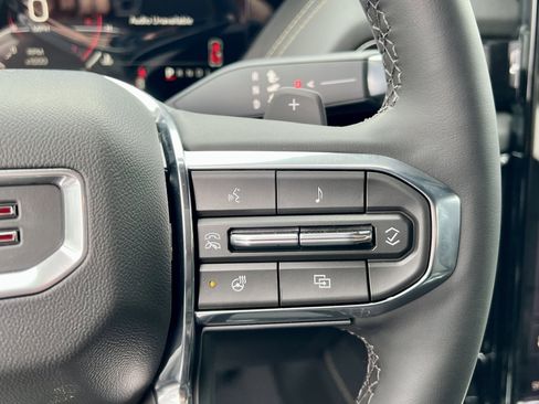 New 2026 GMC Yukon Elevation AWD/4WD image 16