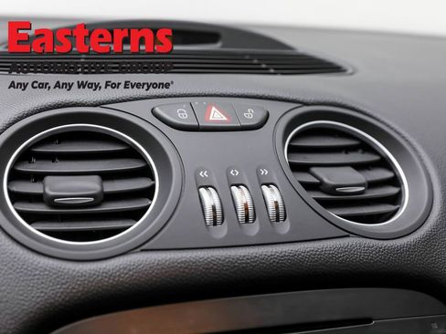 Used 2005 Mercedes-Benz SL 500 image 18