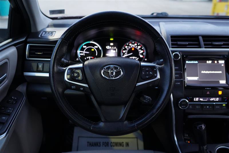 Used 2017 Toyota Camry SE w/ Moonroof Package FWD image 42