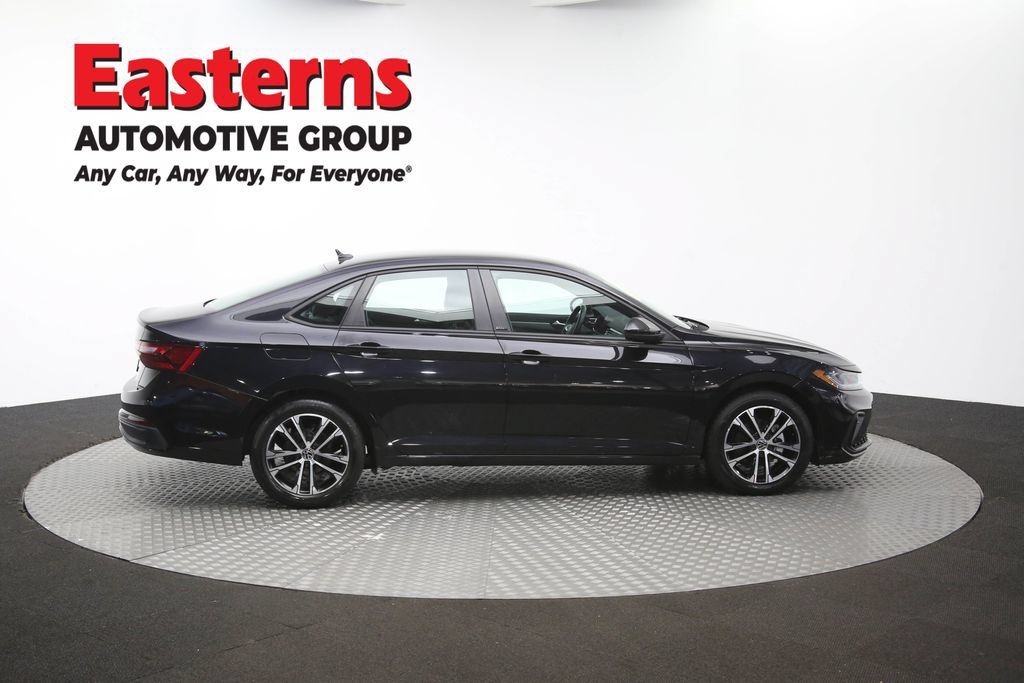 Used 2025 Volkswagen Jetta Sport FWD image 44