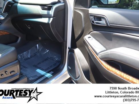 Used 2019 Chevrolet Tahoe Premier AWD/4WD image 34