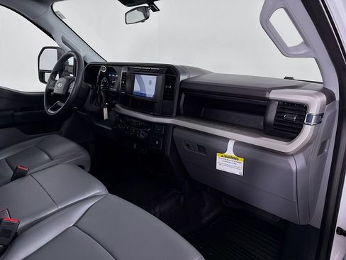 Used 2024 Ford F250 XL w/ XL Chrome Package AWD/4WD image 26