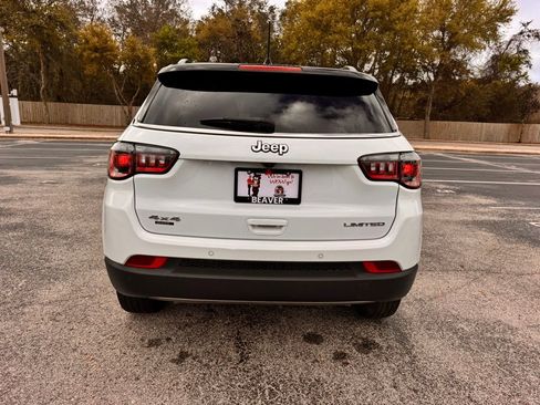 Used 2024 Jeep Compass Limited image 8