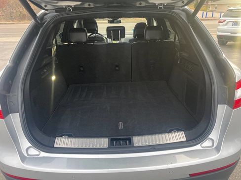 Used 2016 Lincoln MKX Reserve w/ Equipment Group 102A image 24