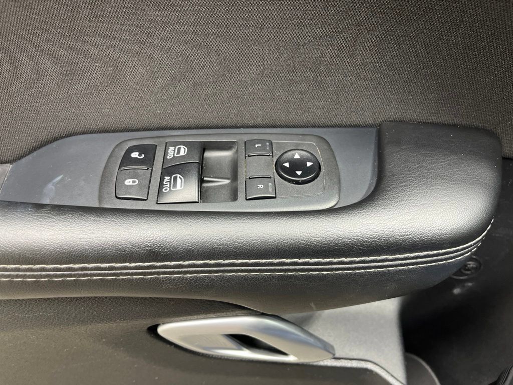 Used 2021 Dodge Challenger R/T Scat Pack RWD image 30