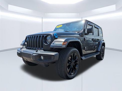 Used 2021 Jeep Wrangler Unlimited Sahara w/ Cold Weather Group image 8