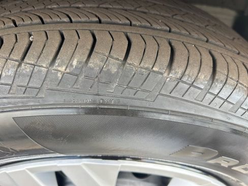 Used 2023 Toyota Corolla Cross L image 22