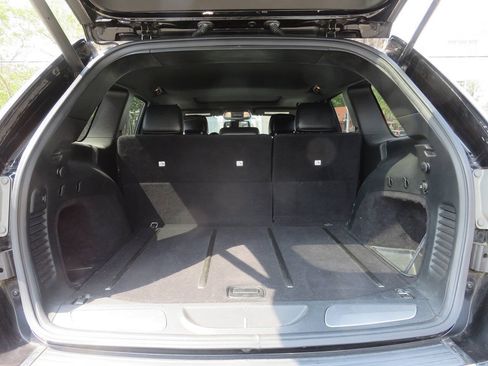 Used 2015 Jeep Grand Cherokee Limited AWD/4WD image 27