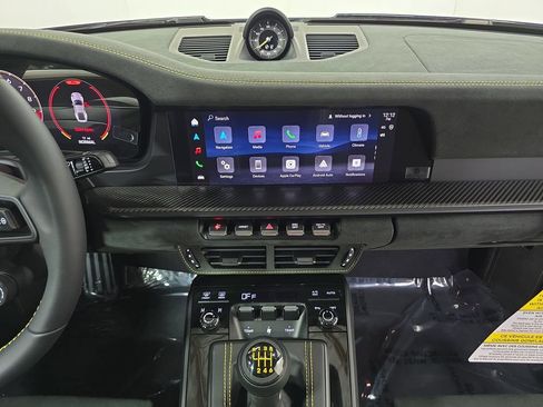 New 2026 Porsche 911 GT3 image 16