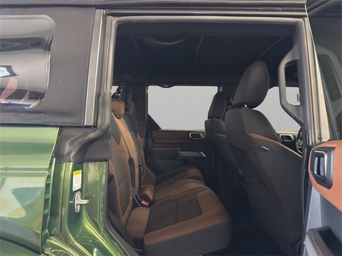 Used 2022 Ford Bronco Outer Banks image 19