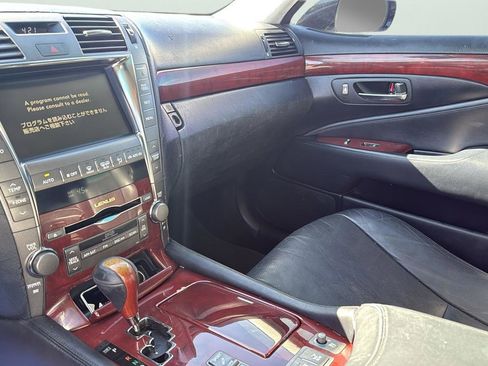 Used 2007 Lexus LS 460 L image 15