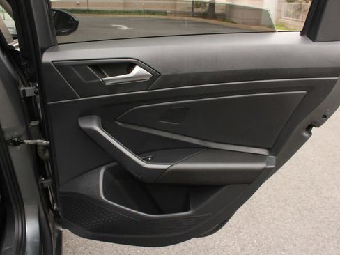 Used 2021 Volkswagen Jetta R-Line FWD image 25