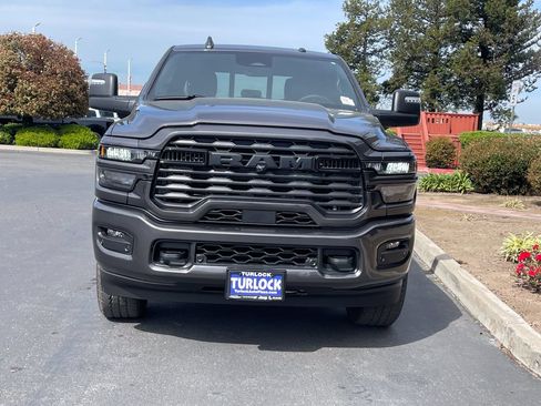 New 2026 RAM 2500 Big Horn AWD/4WD image 3