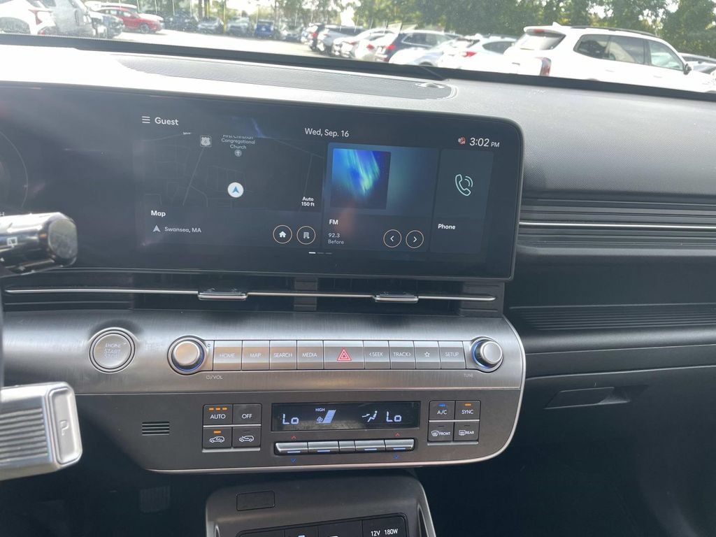 Used 2025 Hyundai Kona SEL AWD/4WD image 20